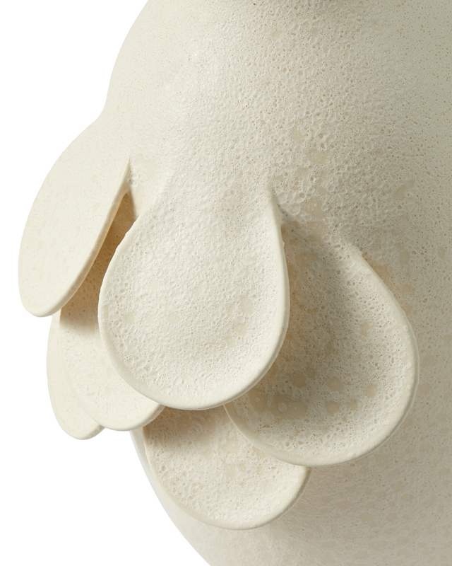 Quillie Vase