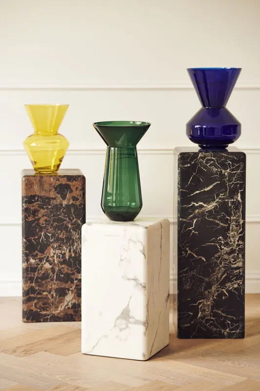 Long Neck Vase PolsPotten