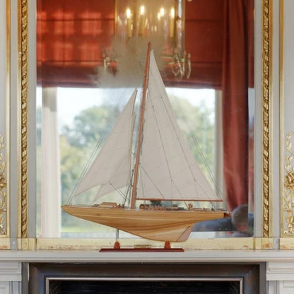 Endeavour | Classic Wood
