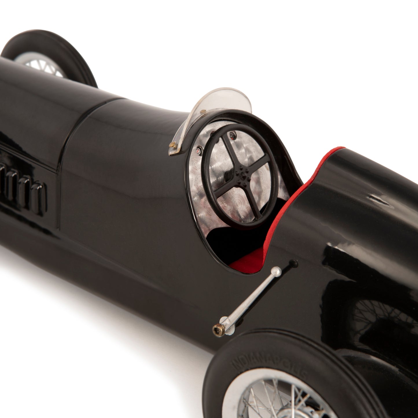 Silberpfeil | Black & Red Seat